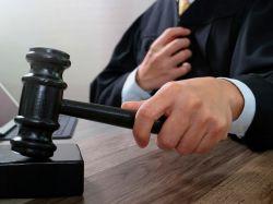 Желая выписать бывшую жену из дома, мужчина сам в итоге стал бездомным: разбираем решение суда