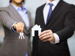 В России решили взяться за риелторов