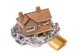 Квартира в залоге у банка: можно ли ее купить?