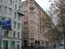 Почему доходные дома до нас никак не дойдут?