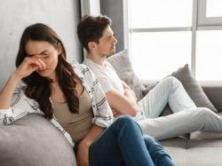 Женщина прописала мужа в свою квартиру, а после развода он отказался съезжать: что решил суд