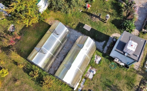 Росреестр разъяснил, за какие хозпостройки на дачах нужно платить налог