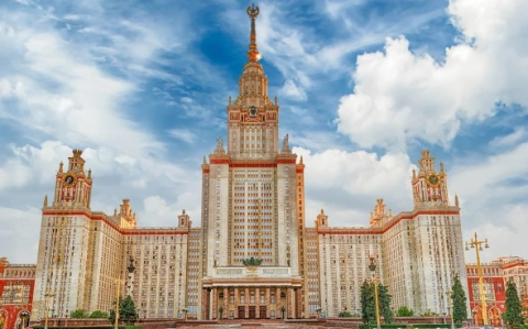 Эра сталинских высоток и восстановления городов: советский неоклассицизм