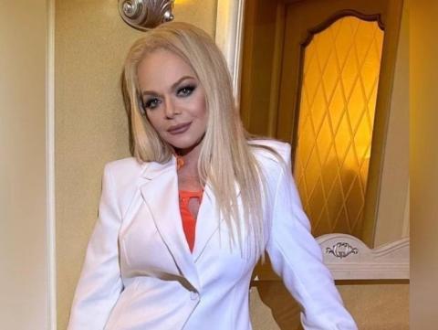 ВС РФ вернул квартиру Полине Лурье. Иск о выселении Долиной рассмотрит Мосгорсуд