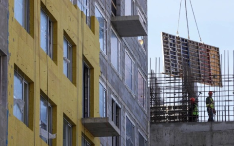 В «Домклик» назвали города, где в 2025 году подешевели новостройки