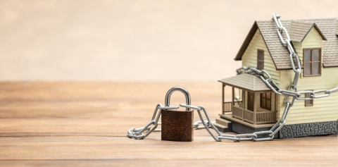 В Госдуме раскритиковали региональный запрет на выдачу семейной ипотеки