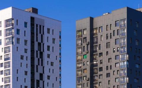 Продажи новостроек выросли лишь в шести мегаполисах в 2025 году
