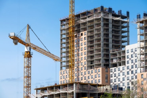В Москве под заселение по реновации передано 390 новостроек