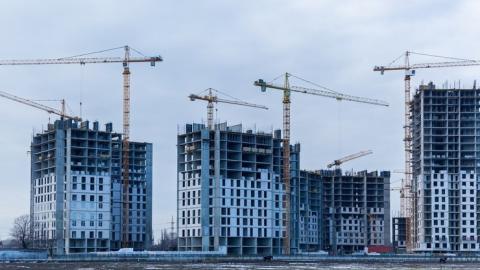 Эксперты оценили риски банкротства застройщиков из-за низкой распроданности первички