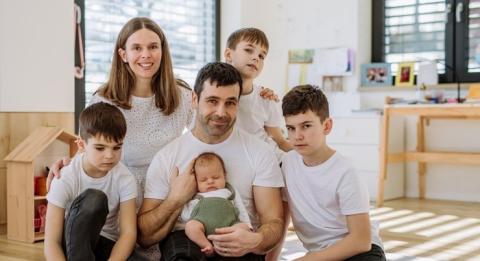 В Госдуме поддержали идею о списании ипотеки после рождения четвёртого ребёнка