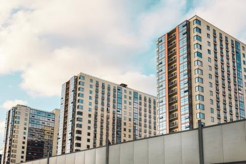 Стало известно, как поддержат застройщиков после отмены моратория на штрафы