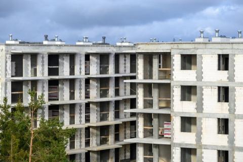 Эксперты объяснили, почему застройщики стали реже срывать сроки сдачи домов