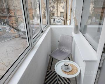 Квартира с балконом в Екатеринбурге